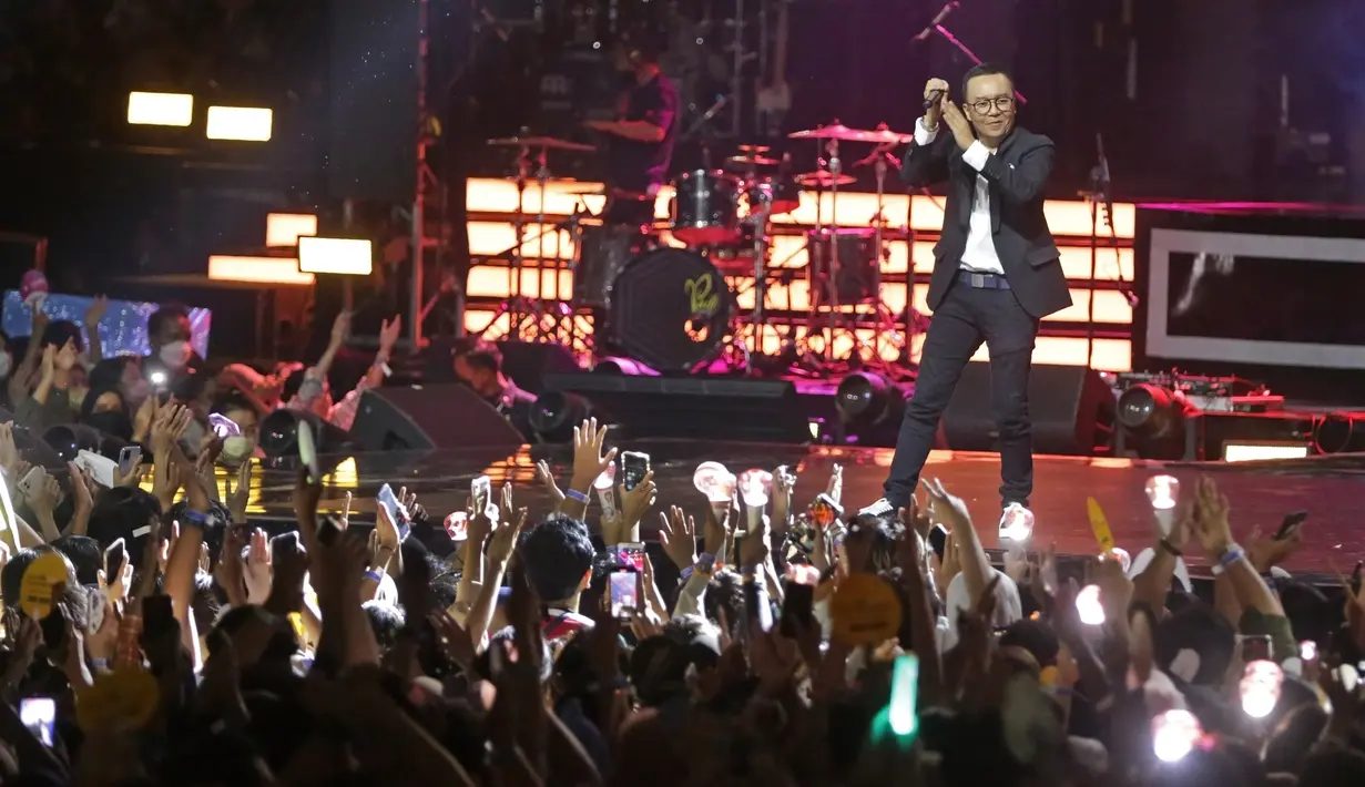 Ari Lasso acara Allo Bank Festival 2022 (Bambang E Ros/Fimela.com)