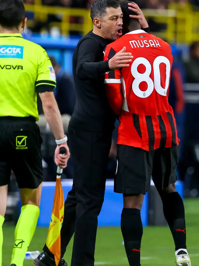 Pelatih AC Milan Sergio Conceicao