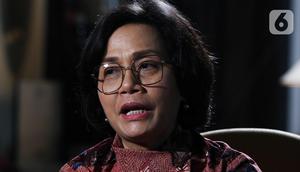 Menteri keuangan Sri Mulyani saat di wawancarai oleh liputan6 di Kementerian Keuangan, Jakarta, Kamis (16/3/2023). (Liputan6.com/Herman Zakharia)