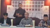 Komisi Pemilihan Umum (KPU) menggelar konferensi pers jelang debat terakhir Pilpres 2024. (Liputan6.com/Lizsa Egeham)