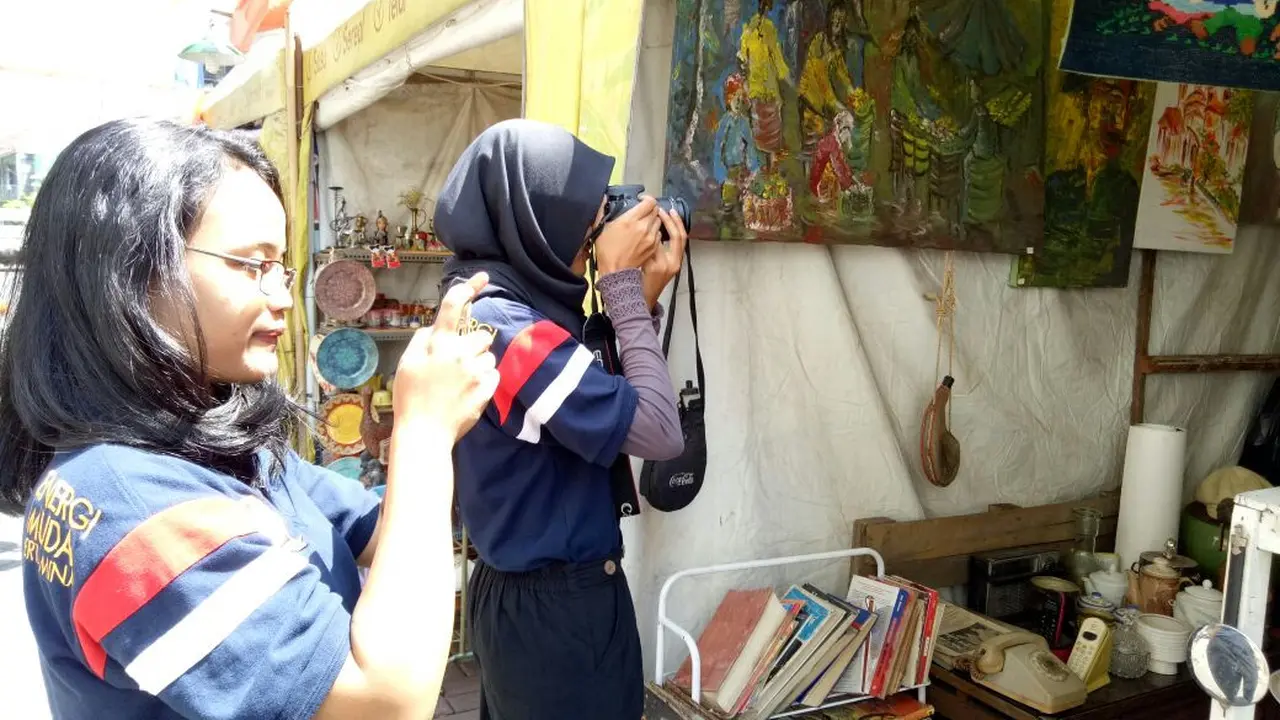 Menjadi Juru Foto Yang Mengguncang Dunia
