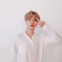 Sudah bukan rahasia umum lagi jika BTS mempunyai penggemar yang sangat banyak. Para penggemar yang punya nama Army ini kerap memberikan dukungan pada BTS melalui media sosial. (Foto: instagram.com/btsjimin)