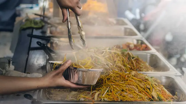 10 Rekomendasi Street Food Murah di Jakarta