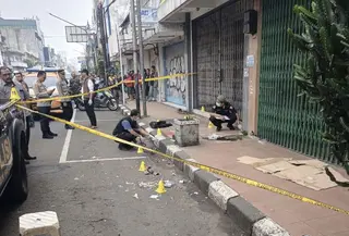 Lokasi pria bersimbah daerah di Bandung (Dok: Antara)