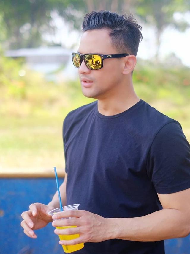 Disebut Veronica Zina Dengan Lidi Brugman Lucky Perdana Hobinya Mempermalukan Gue Di Mana Mana Showbiz Liputan6 Com Mana zina mp3 indir, mana zina müzik indir, mana zina albüm indir, sözleri, karaoke, tubidy mp3. disebut veronica zina dengan lidi