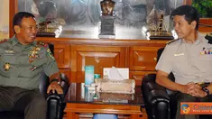 Citizen6, Bandung: kunjungan Commander 9 DIV AD Singapura ke Kodam III/Siliwangi guna mempererat jalinan hubungan, saling pengertian dan kerja sama antara kedua Angkatan Bersenjata. (Pengirim: Pendam3)
