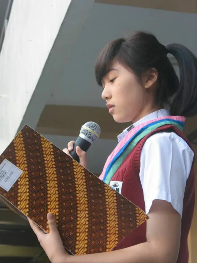 Dulu dan Kini: Dari Wajah Kalem, Hingga Kini Isyana Sarasvati Miliki Kecantikan Tanpa Batas