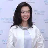 Raline Shah, pemain film Orang Kaya Baru.