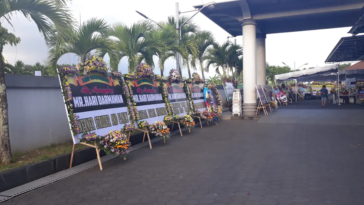 Suasana Rumah Duka Bos Matahari