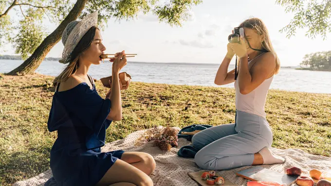 5 Zodiak yang Ahli Menyembunyikan Kerentanan Diri Mereka dari Orang Lain