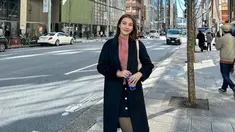 Aaliyah Massaid tampak asyik liburan di Jepang bersama para sahabat. Bahkan, penammpilannya selama di negeri Sakura ini tak lepas dari sorotan. (Liputan6.com/IG/@aaliyah.massaid)