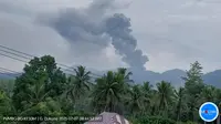 Gunung Dukono 2 Kali Erupsi Senin Pagi 7 Juli 2025, Kolom Abu Capai 1.600 Meter