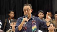 Calon presiden nomor urut satu Anies Baswedan dalam acara 'Desak Anies' di Wetland Square Jalan Ahmad Yani Kilometer 3,5 Kebun Bunga, Kecamatan Banjarmasin Timur, Kota Banjarmasin, Selasa (5/12/2023). (Tangkapan layar YouTube Anies Baswedan)