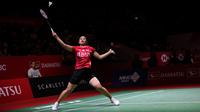 Pebulutangkis tunggal putri Indonesia, Gregoria Mariska bertanding melawan pebulutangkis China, Han Yue pada laga perempatfinal Indonesia Masters 2023 di Istora Senayan, Jakarta, Jumat (27/01/2023). Gregoria kalah dengan skor 21-12, 8-21, 16-21. (Bola.com/Bagaskara Lazuardi)