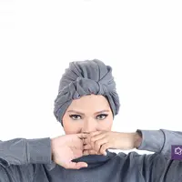 Eksklusif  Terry (Foto: Bambang E Ros, Stylist: Indah Wulansari, Digital Imaging: Muhammad Iqbal Nurfajri/Bintang.com)