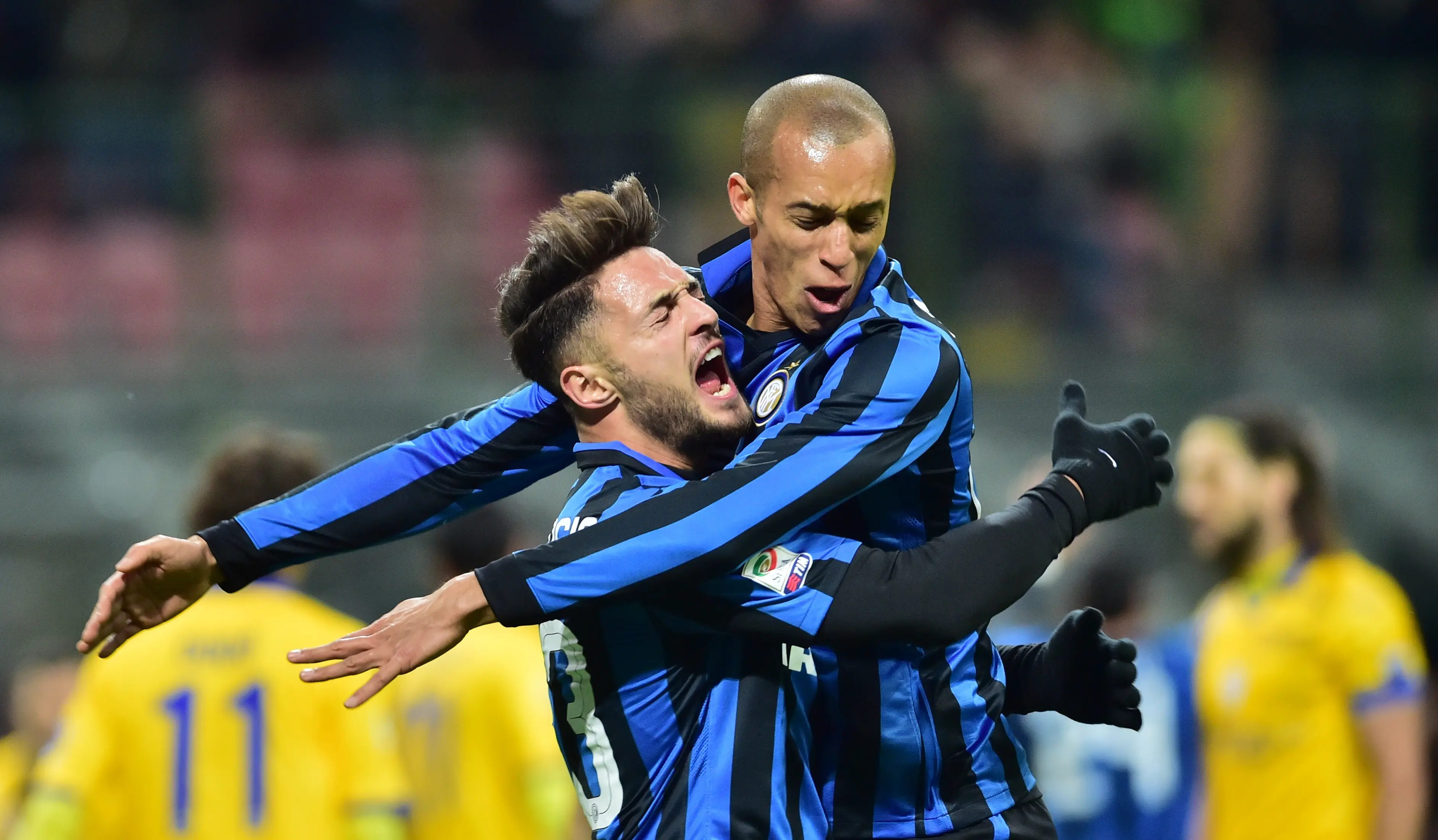 Bek Inter Milan Joao Miranda (kanan) (AFP/Giuseppe Cacace)