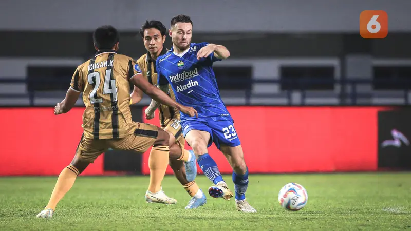 Persib Bandung vs Dewa United - BRI Liga 1 2023/2024