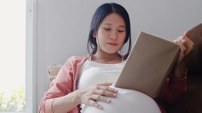 Kehamilan di usia ini tetap memiliki beberapa tantangan yang perlu diketahui.