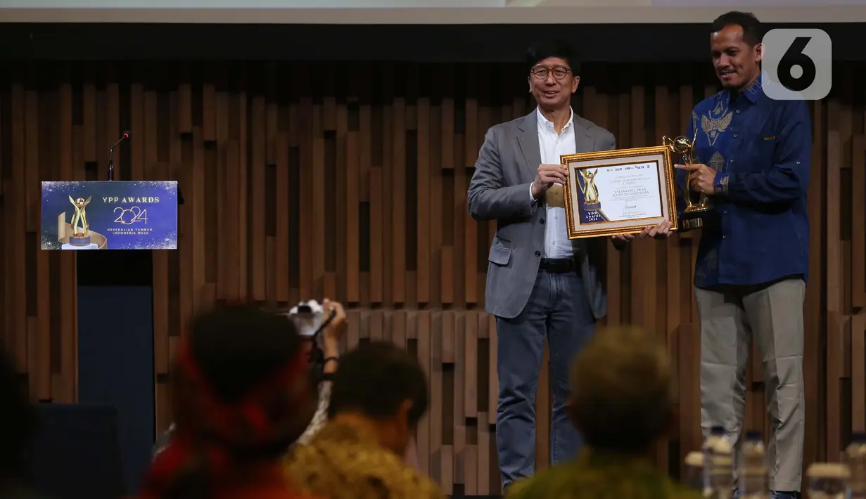 YPP juga telah membangun 32 jembatan ASA, serta menggelontorkan bantuan kemanusiaan pada masa tanggap darurat bencana. (Liputan6.com/Helmi Fithriansyah)