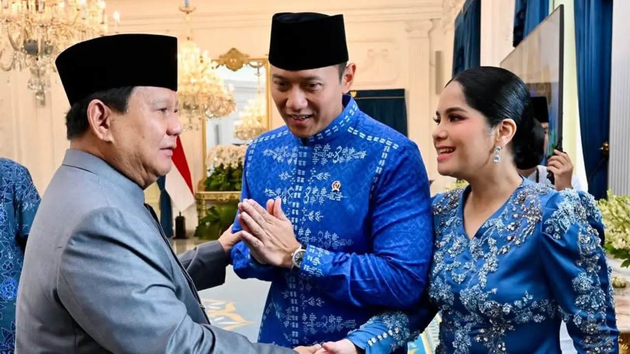 Gaya Busana Istri Pejabat saat Lebaran yang Mencuri Perhatian