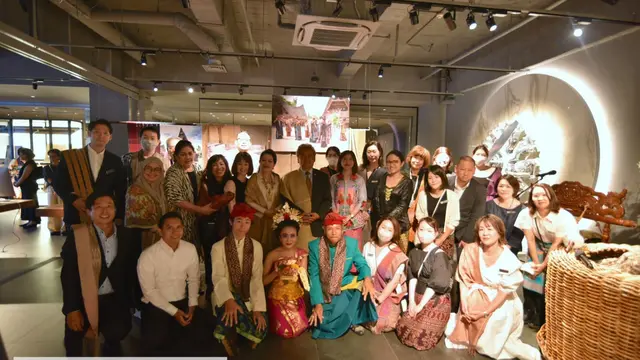 KBRI Tokyo gelar pameran seni dan budaya Indonesia “Exploring the Beauty of Indonesia” di Hideo Gallery, Tokyo.
