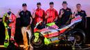 <p>Menjelang Moto GP Mandalika 2025, Pertamina Enduro VR46 meluncurkan livery spesial untuk balapan kandang mereka. (Bola.com/Bagaskara Lazuardi)</p>