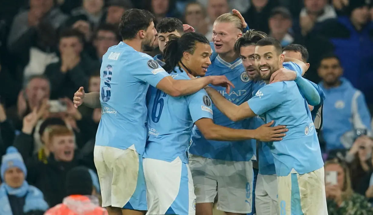 Erling Haaland mencetak gol kedua pada babak kedua, tepatnya di menit ke-51 berkat umpan Rico Lewis. Gol itu rupanya jadi penutup kemenangan Manchester City atas Young Boys. (AP Photo/Dave Thompson)