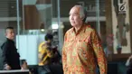 Komisaris PT Humpuss Transportasi Kimia Theo Lykatompesy usai menjalani pemeriksaan oleh penyidik di Gedung KPK, Jakarta, Kamis(16/5/2019). Theo Lykatompesy diperiksa sebagai saksi atas tersangka Anggota DPR F-Golkar Bowo Sidik Pangarso. (merdeka.com/Dwi Narwoko)