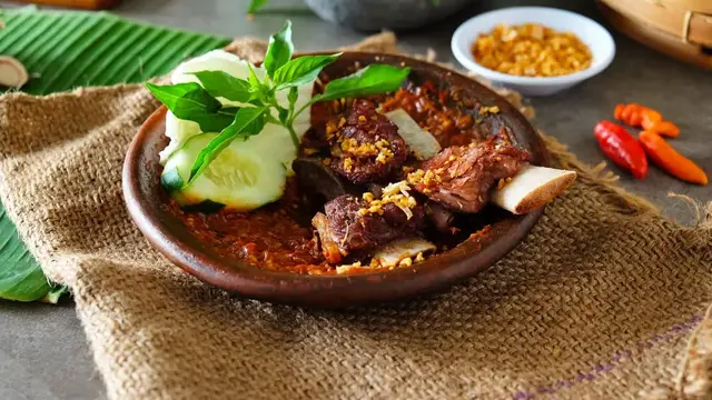 30 Rekomendasi Tempat Makan Enak di Jakarta Selatan 2025, Mudah Dicari & Masih Eksis