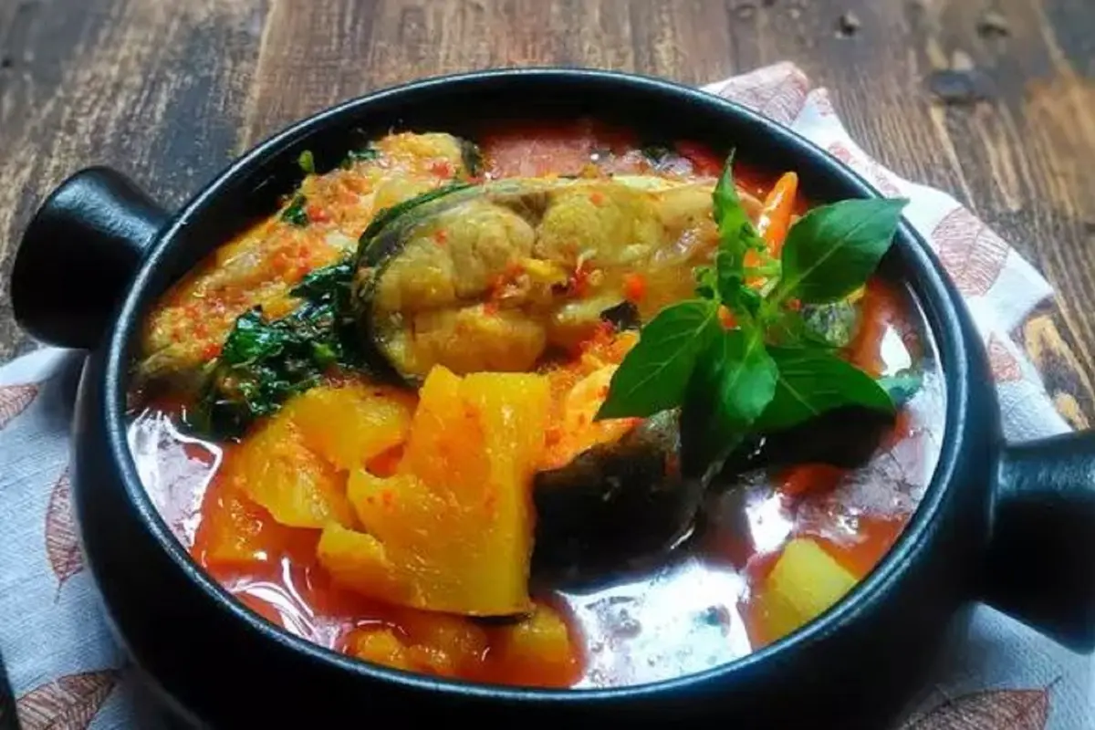 Resep ikan patin kuah nanas