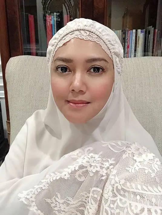 10 Potret Bella Saphira Berhijab (Instagram/bellasaphiraofficial)