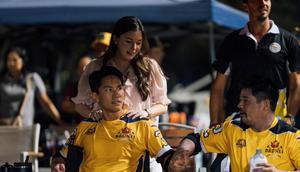 Anisha Rosnah hadir langsung mendukung suaminya, Pangeran Abdul Mateen, yang berlaga di SEA Games 2025. (dok. Instagram @tmski/https://www.instagram.com/p/DSAlQRkkyhL/)