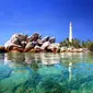Berencana liburan di Pulau Belitung, 4 destinasi berikut ini sangat wajib kamu kunjungi biar liburanmu semakin happy.