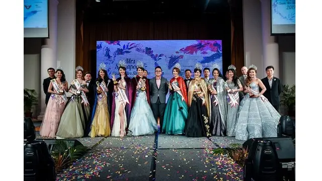 Runner Up Ratu Kecantikan Ini Sudah Miliki 5 Orang Cucu, Ini 6 Pesonanya