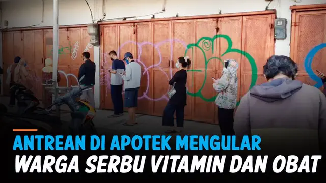 Warga di Tangerang Selatan mulai memadati apotek untuk membeli vitamin, suplemen, hingga obat. Ramainya warga yang mau ke apotek membuat munculnya antrean panjang.