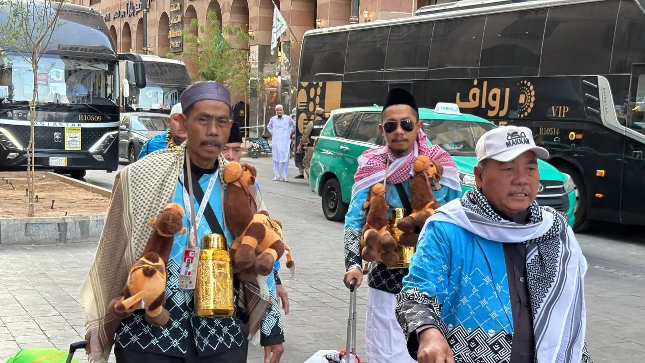 Pemulangan jemaah haji gelombang kedua dari Madinah, 15 Juni 2026