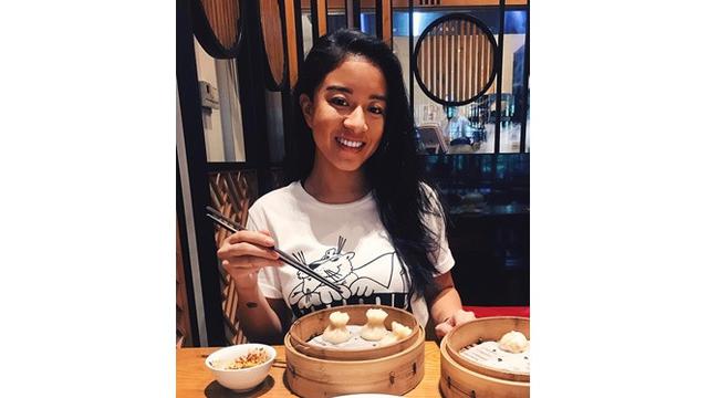 Jarang Tersorot, Ini 6 Pesona Kareyca Moeloek Adik Chef Renatta