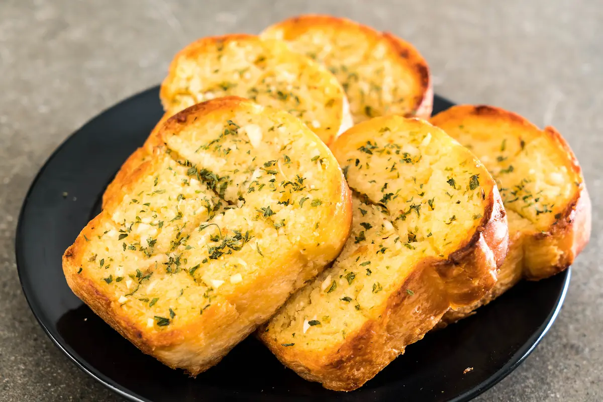 garlic bread