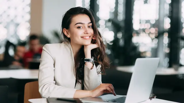 karir dewasa mandiri