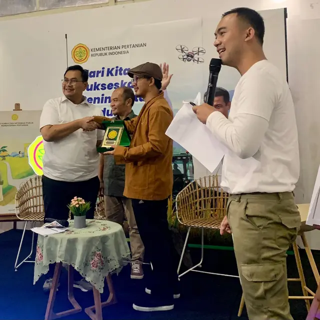 Sejengkal Lebih Dekat dengan Pertanian Indonesia Melalui Pameran Foto di MBloc