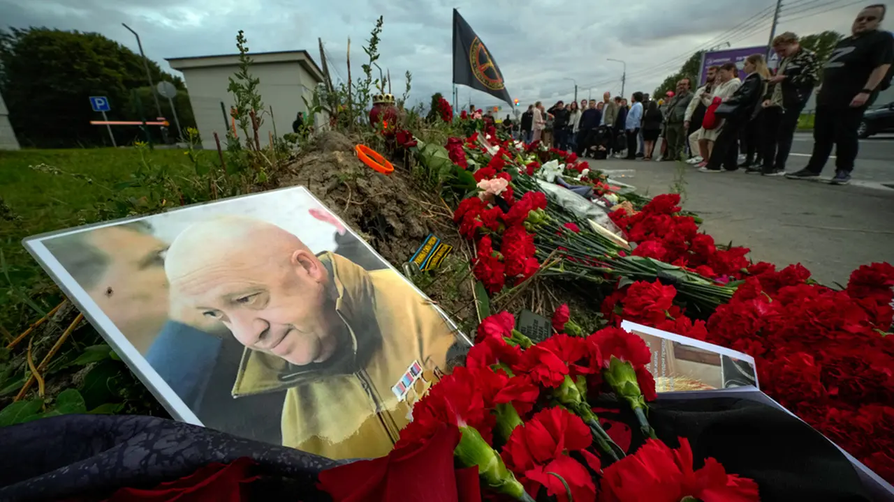 Penghormatan untuk Bos Wagner Yevgeny Prigozhin