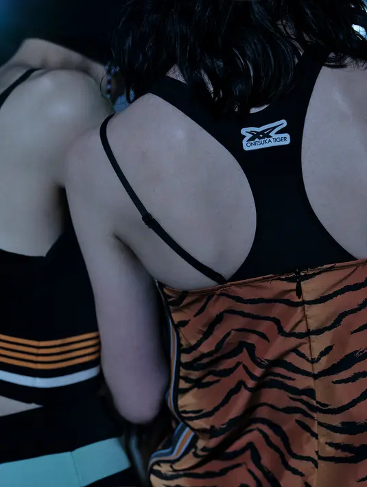 Untuk Tahun Baru Imlek 2022 ini, Onitsuka Tiger memperkenalkan kembali kumpulan item mereka yang bermotif Macan, sesuai dengan simbol hewan di tahun ini. Foto: Document/Onitsuka Tiger.