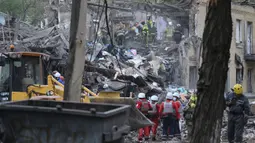 Sedikitnya sembilan orang tewas dan puluhan lainnya mengalami luka. (Genya SAVILOV/AFP)