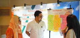 Anak pada dasarnya belajar melalui pengalaman langsung (Sumber: Betadine Bening)