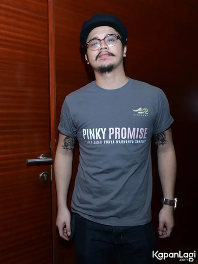 Jadi Cinta Pertama Sherina, Ini 10 Potret Transformasi Derby Romero dari Kecil hingga Kini
