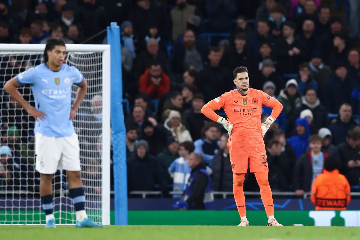 Kekecewaan pemain Manchester City usai dikejar Feyenoord di arena Liga Champions