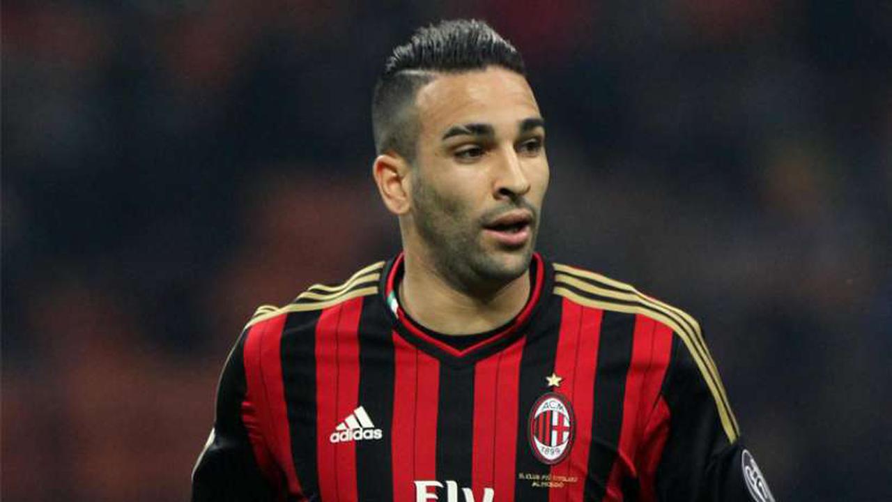 Adil Rami resmi ke Milan