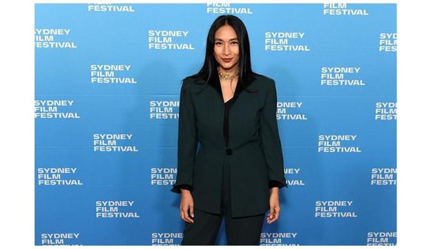 7 Potret Happy Salma Hadiri Sydney Film Festival, Jadi Wakil Dalam Film Terbarunya