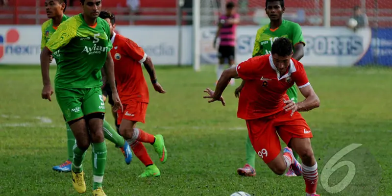 Persija dan Persebaya Berbagi Angka di SCM Cup 2015