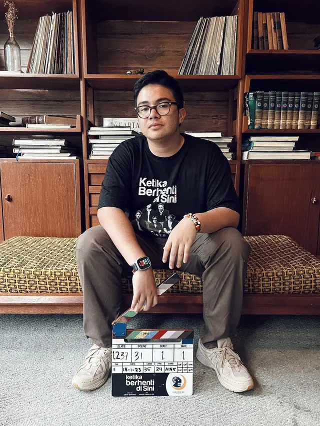Transformasi Umay Shahab dari Penyanyi Cilik Hingga Sutradara Film